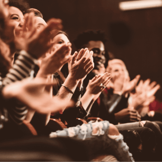 interno teatro persone community